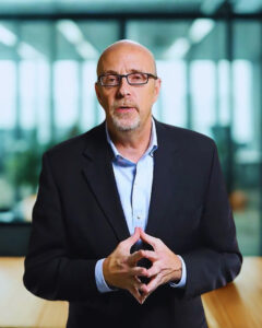 Les Jenkins - IMPLEMENTOR founder and business operations expert